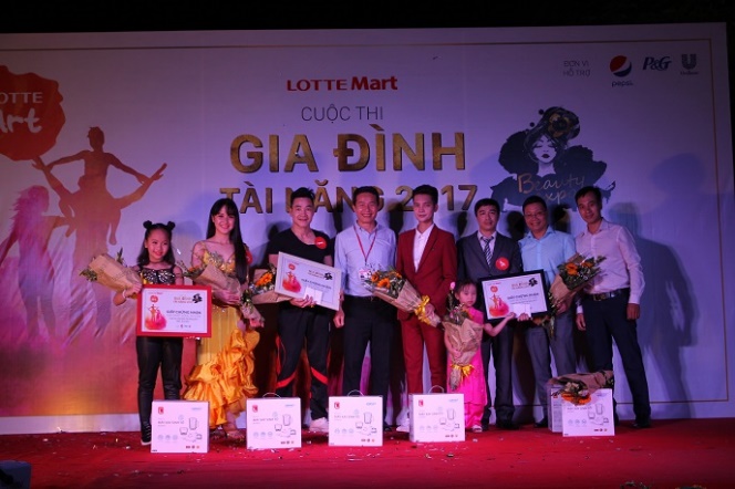 9d894a04d62ae55cfb81.jpg