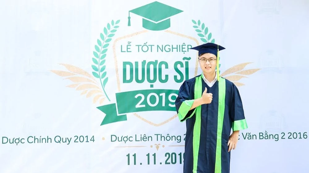 Từ chàng dược sĩ tự ti đến top 10% GMAT thế giới: Hành trình "cháy" hết mình giữa áp lực công việc