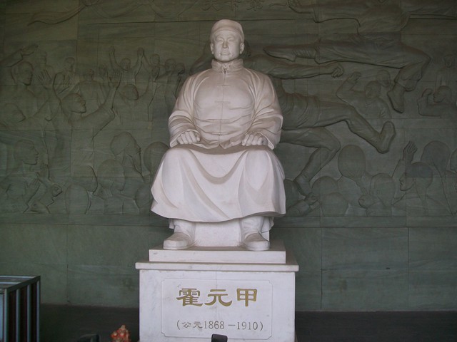 9eeeebe46e425909704e.jpg