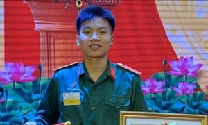 9f0ed8d1dfaefade4221.jpg