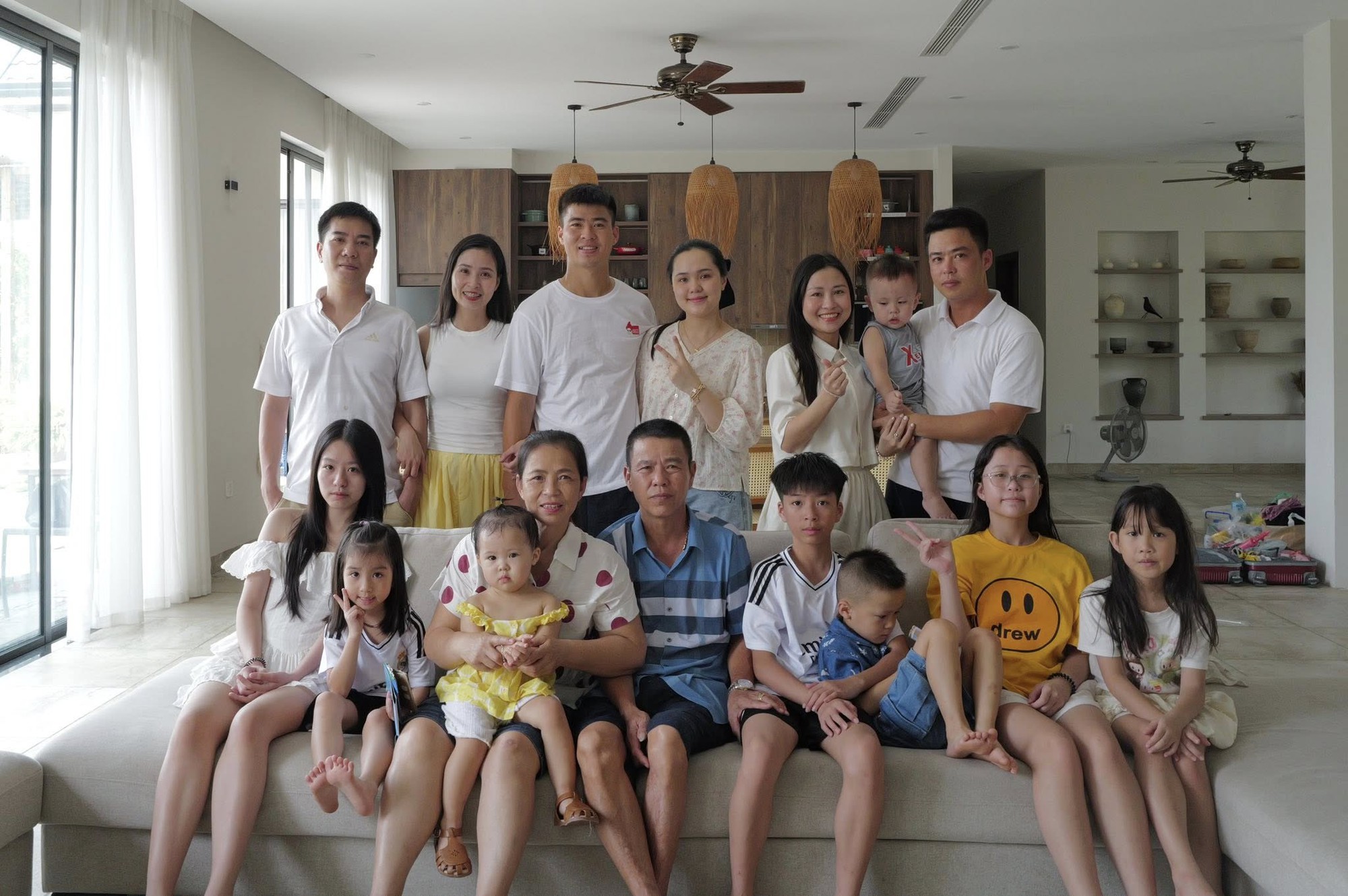 9f69b670a6643a05cb0a.jpg