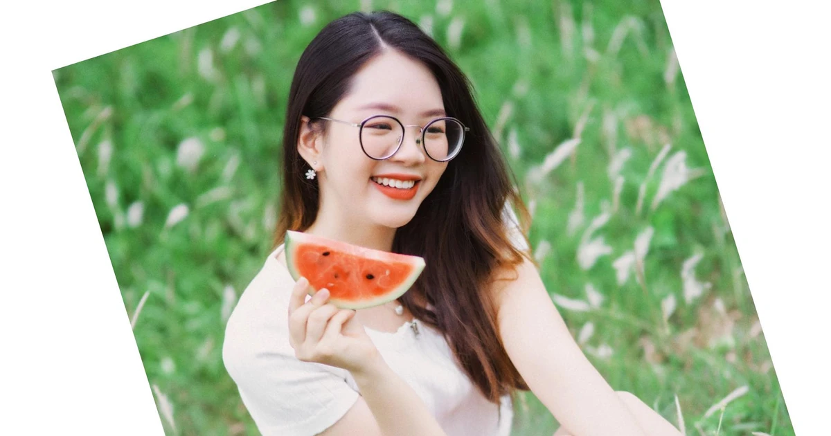 Khi thơ trở thành "mối tình đầu" đặc biệt của cô nàng sinh viên Báo chí