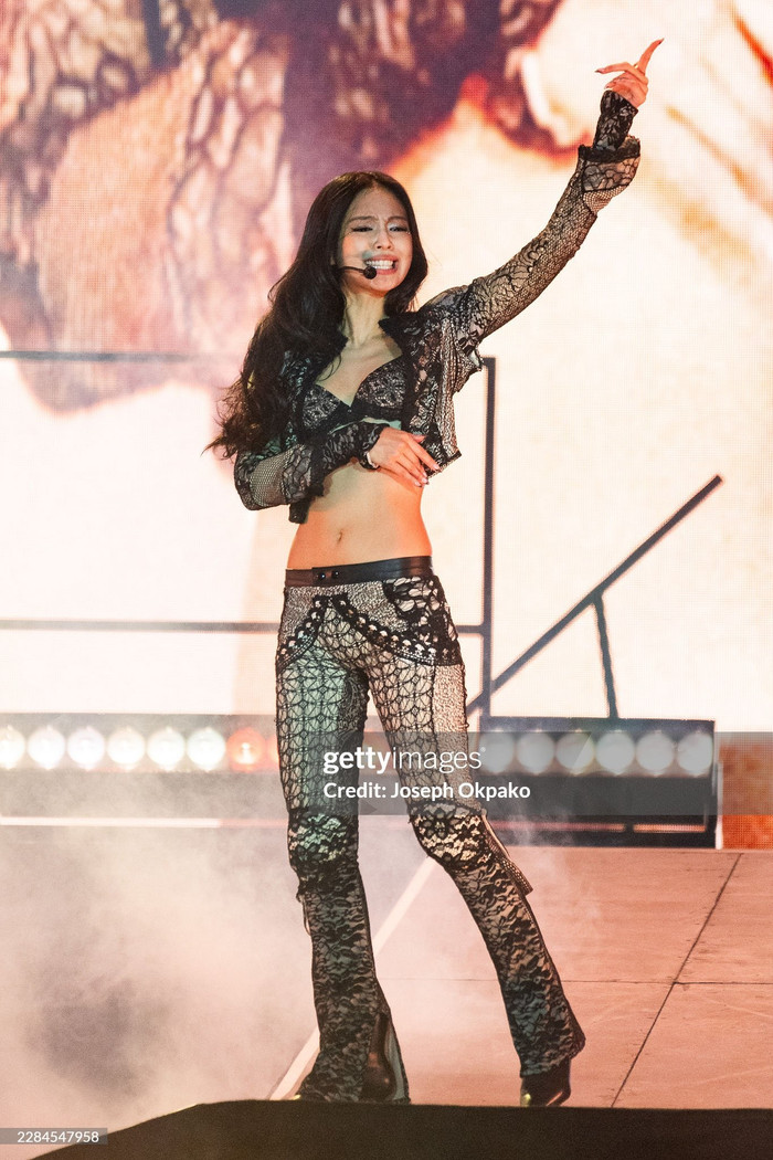 a0400c413b7338cc57e6.jpg