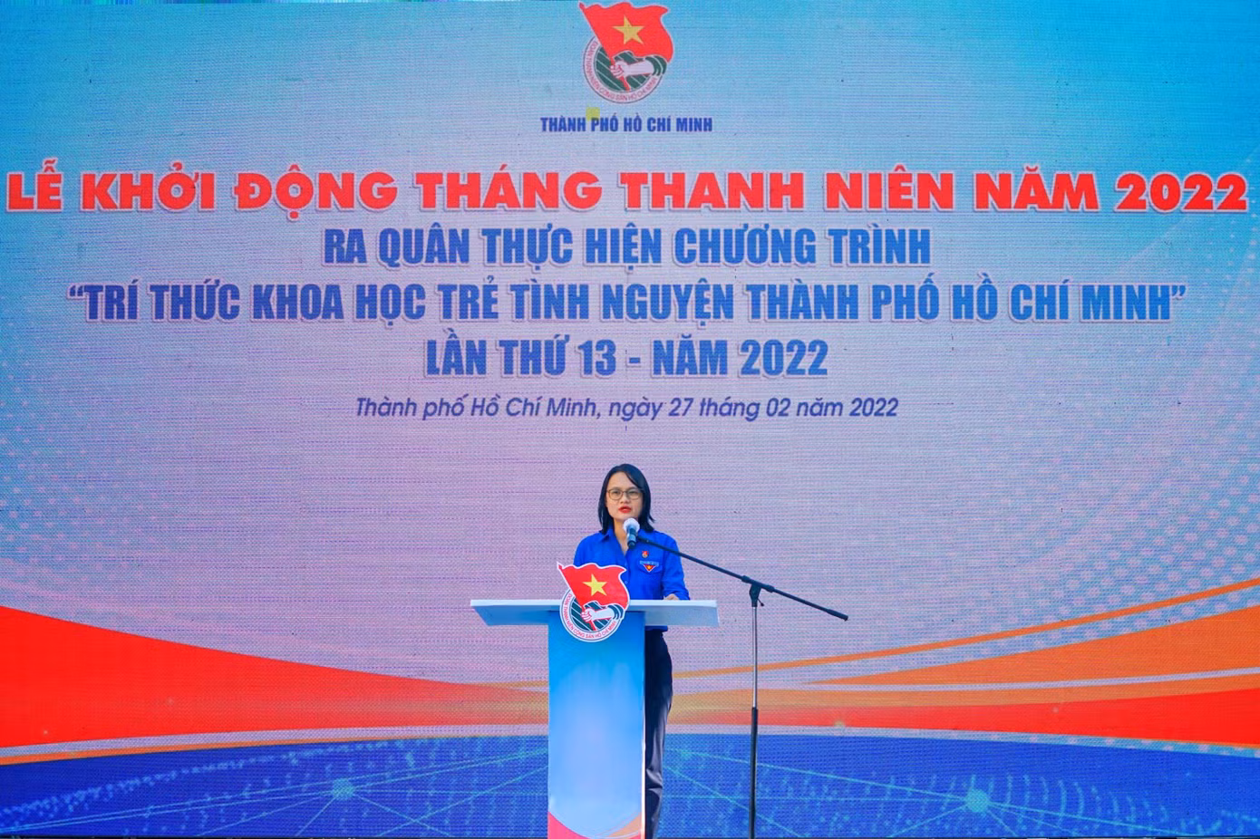 a0f03743b5b16416d82f.jpg