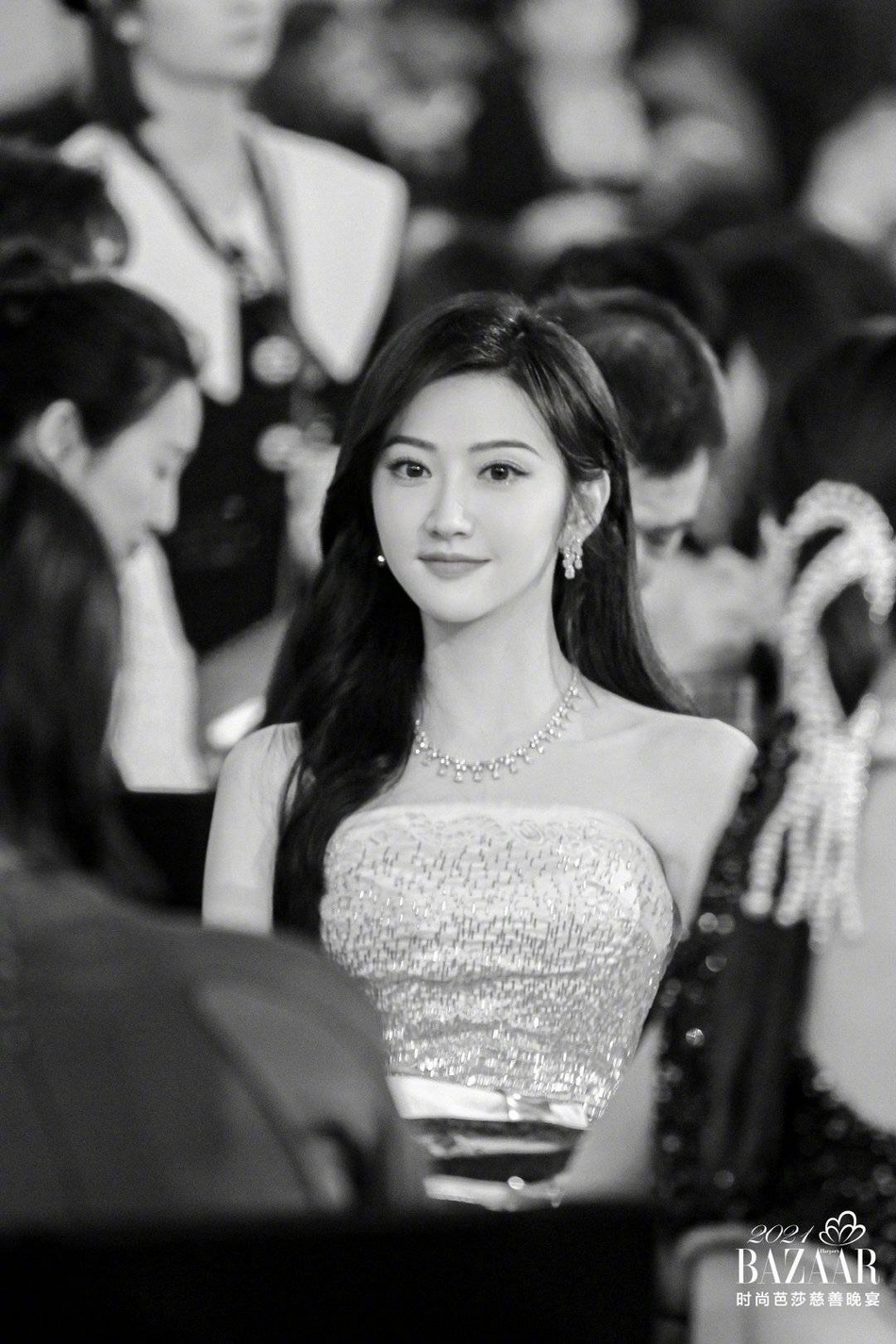 a1089f9af1d4d244f139.jpg