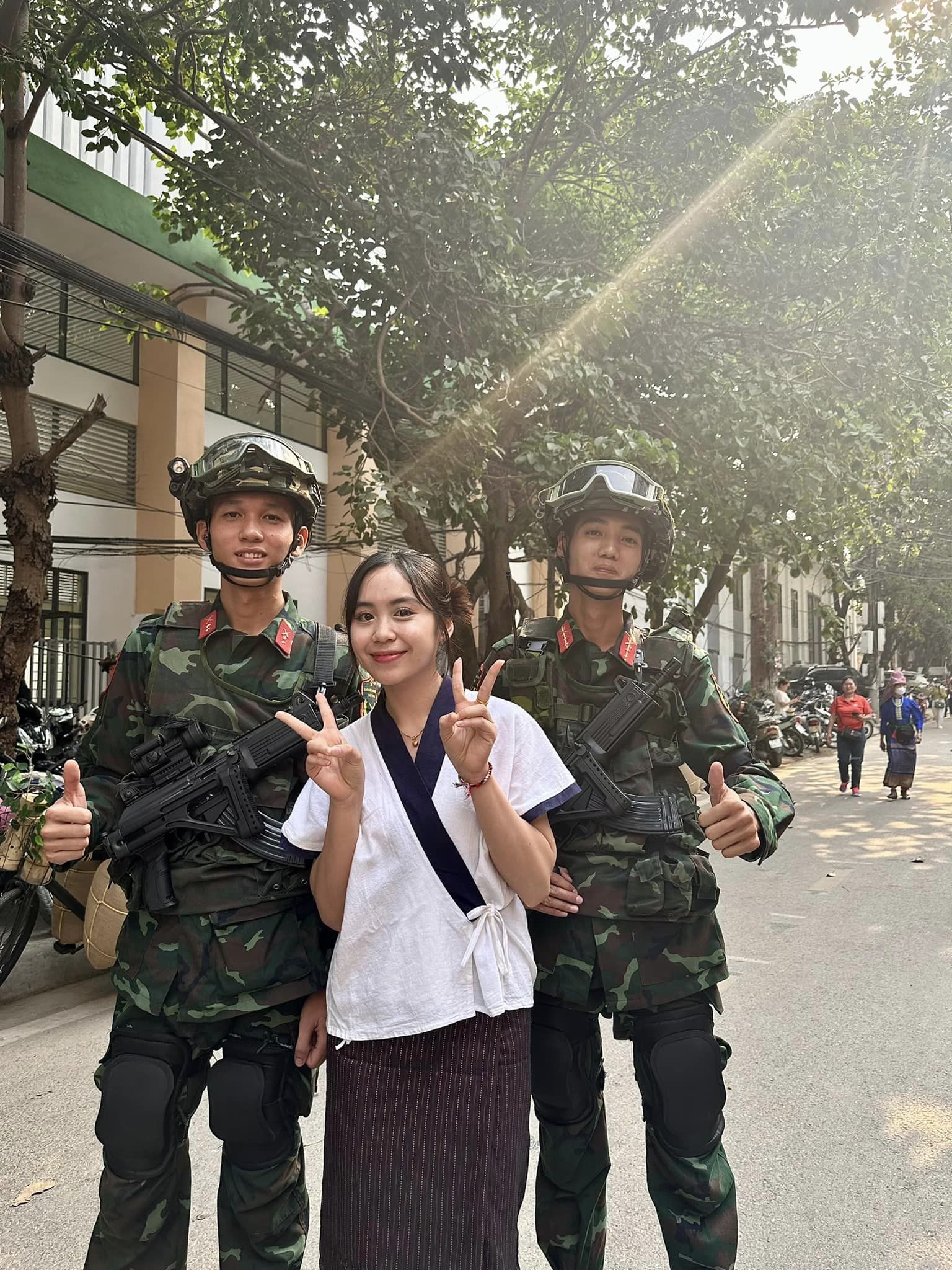 a3bb1b5a03aeafaeeea2.jpg