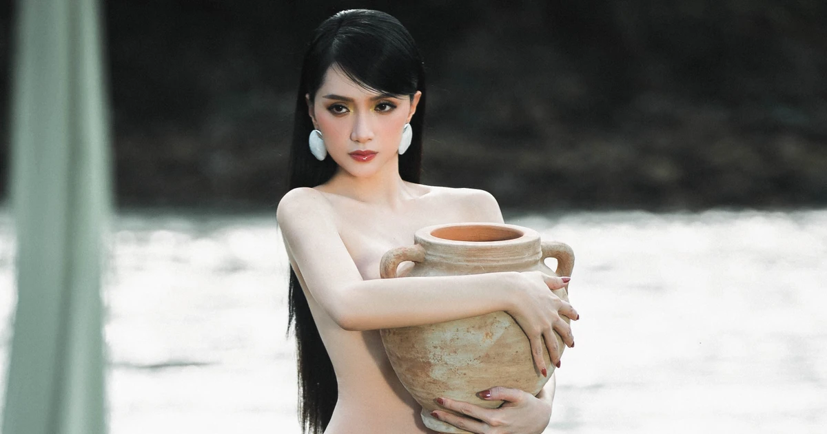 Hương Giang "bỏng mắt" với visual bán nude, lần hiếm hoi "chơi lớn" táo bạo thế này đây!