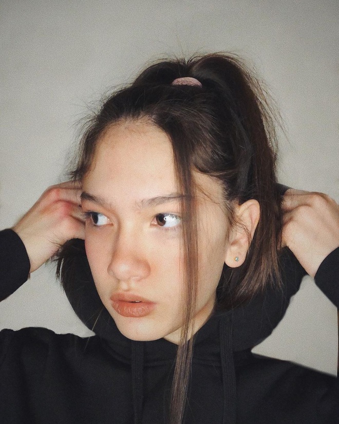 a40275c5e55e584c4899.jpg
