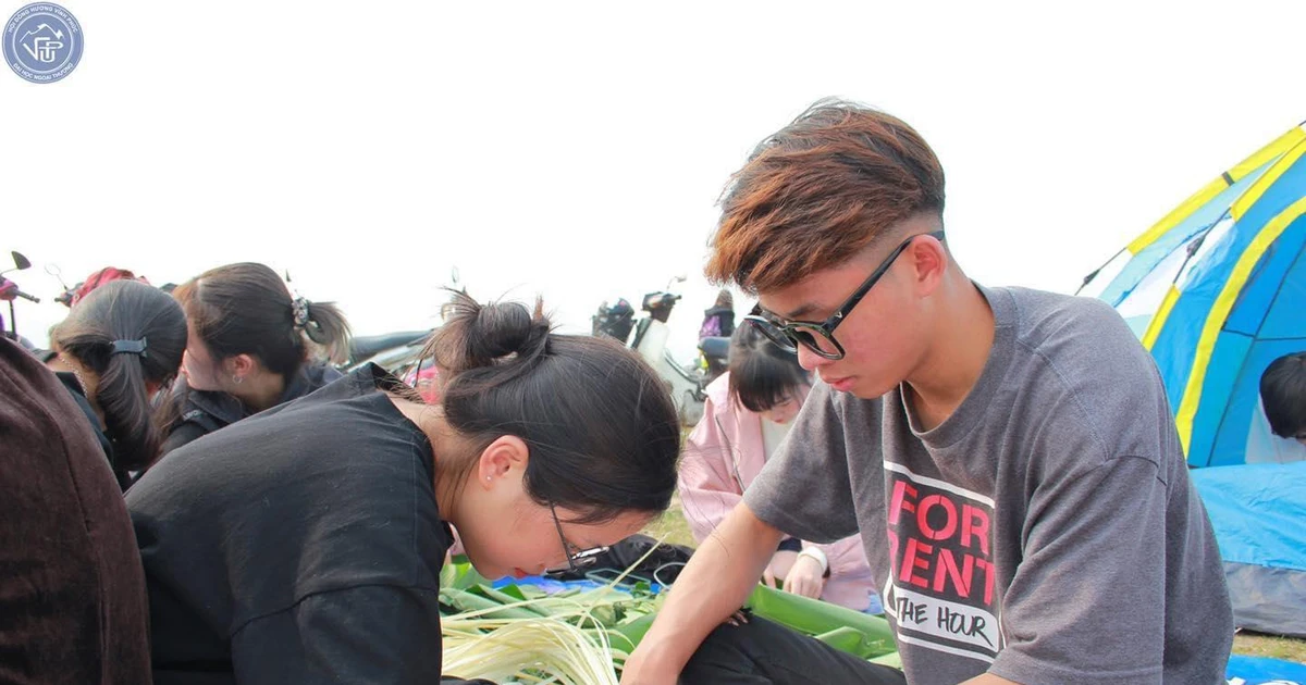 Tết yêu thương 2022: Gen Z mang niềm vui đến các em nhỏ có hoàn cảnh khó khăn