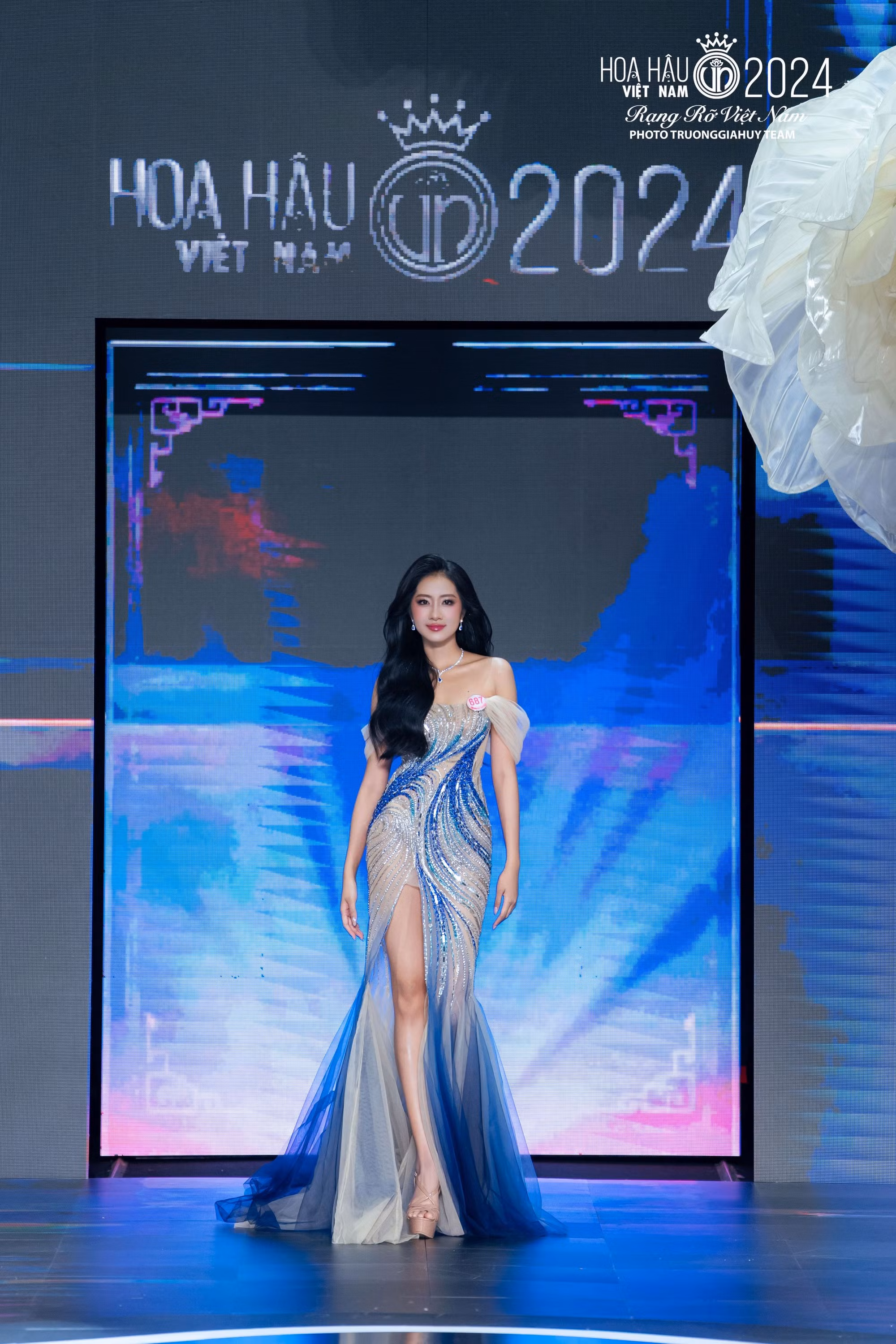 a52191ed210dfd6cf7b5.jpg