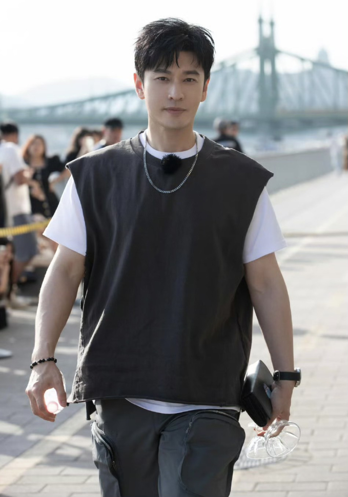 a5683883cf434b196ddd.jpg