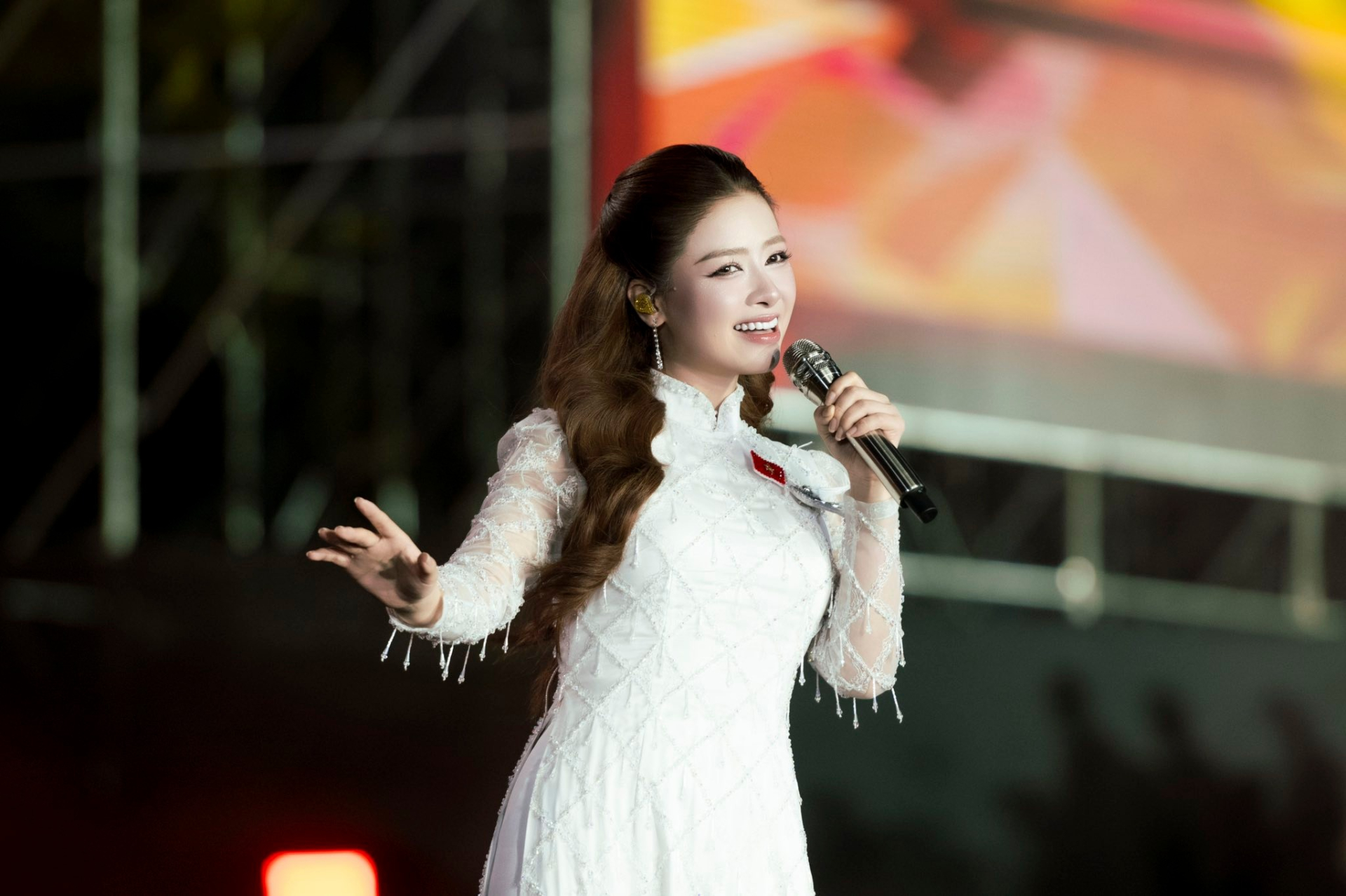 a58299a5f557f4580b0b.jpg