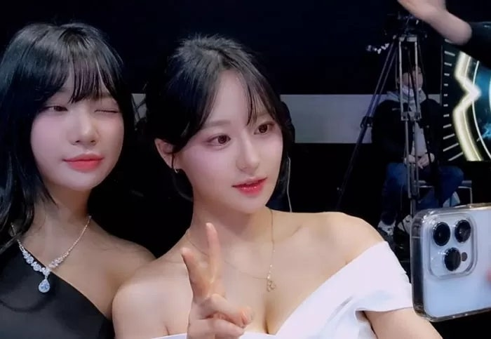 Nữ streamer Hàn gây sốt vì visual ngoài đời đẹp hơn cả trên sóng, dân mạng ngỡ ngàng: "Tưởng idol nhóm nhạc nữ"