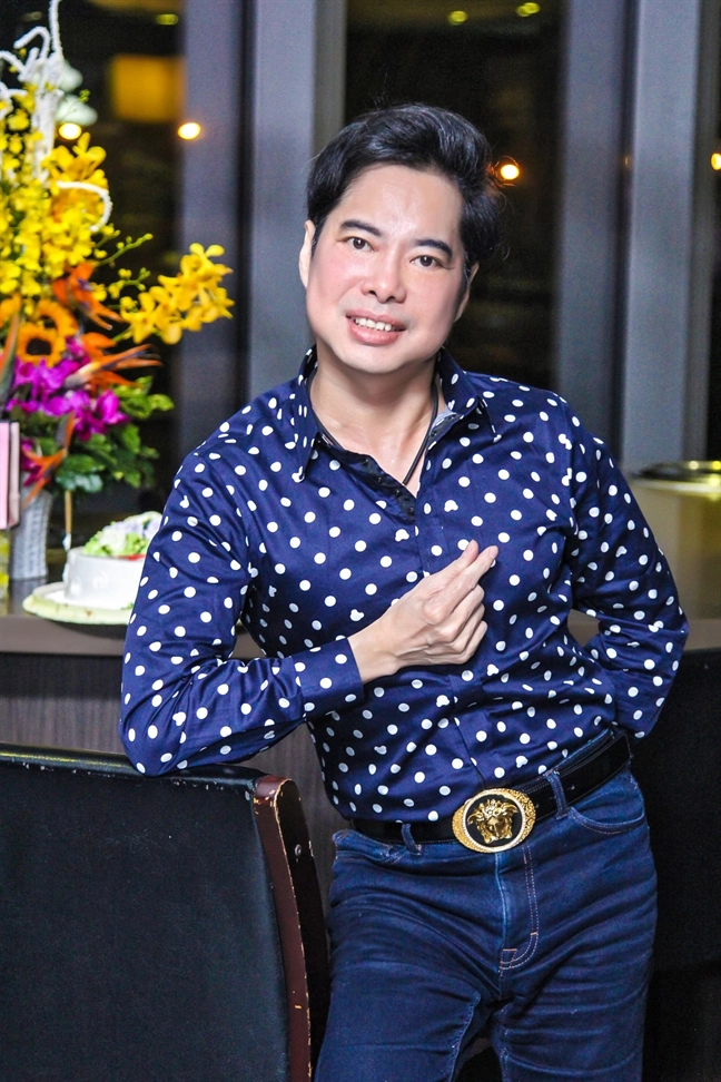 Cát-xê "khủng" của danh ca từng mua bảo hiểm trinh tiết 1 triệu đô, sống trong biệt thự trăm tỷ giữa Sài Gòn giờ ra sao?
