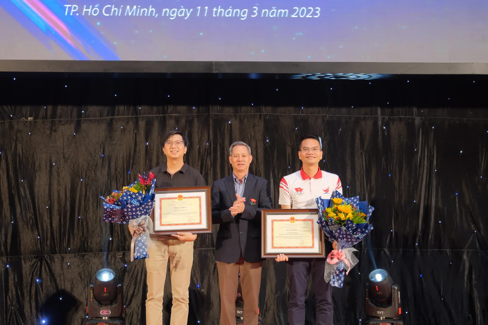 a6be4526ddec9a16ffa7.jpg