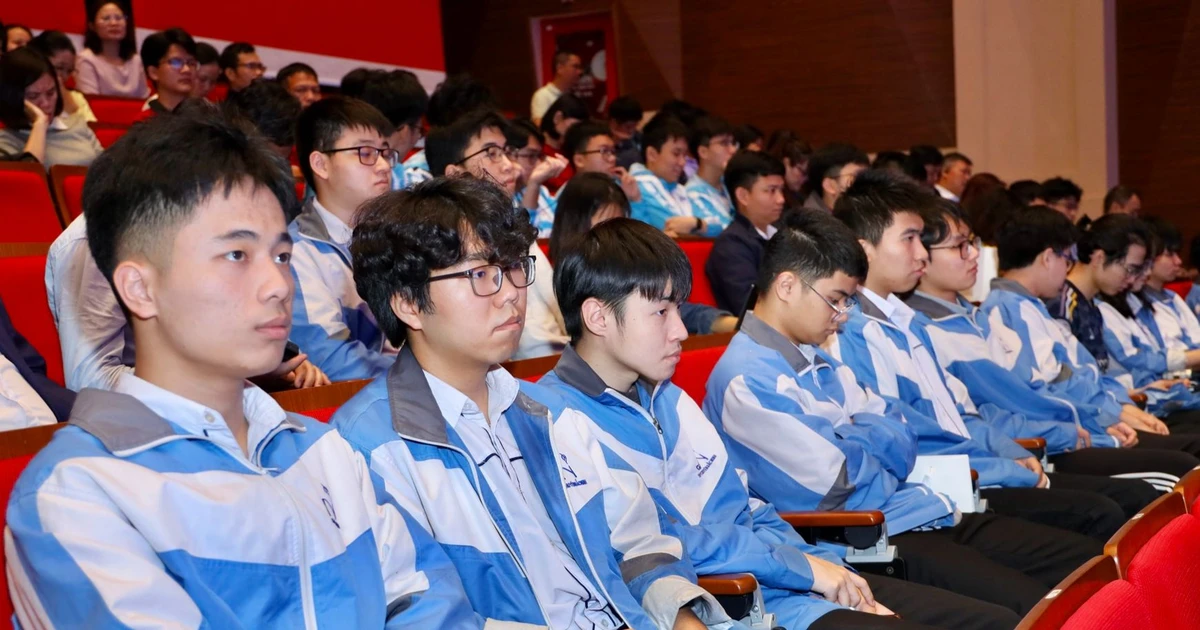 Đội tuyển Olympic Việt Nam 2025 chính thức lộ diện: Toàn những cái tên "xịn sò" đại diện nước nhà ra quốc tế!