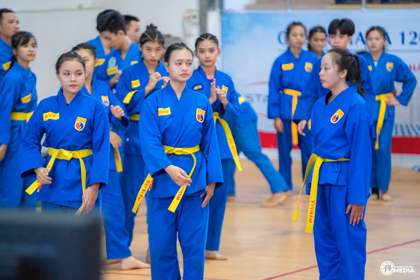 a715500dae5661472874.jpg