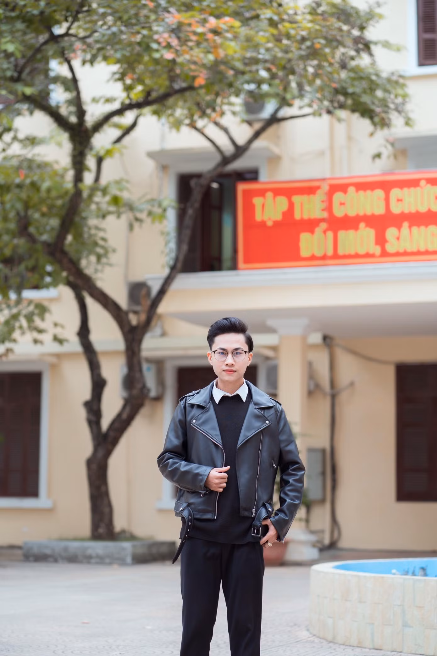 a7266cb166942ee46836.jpg