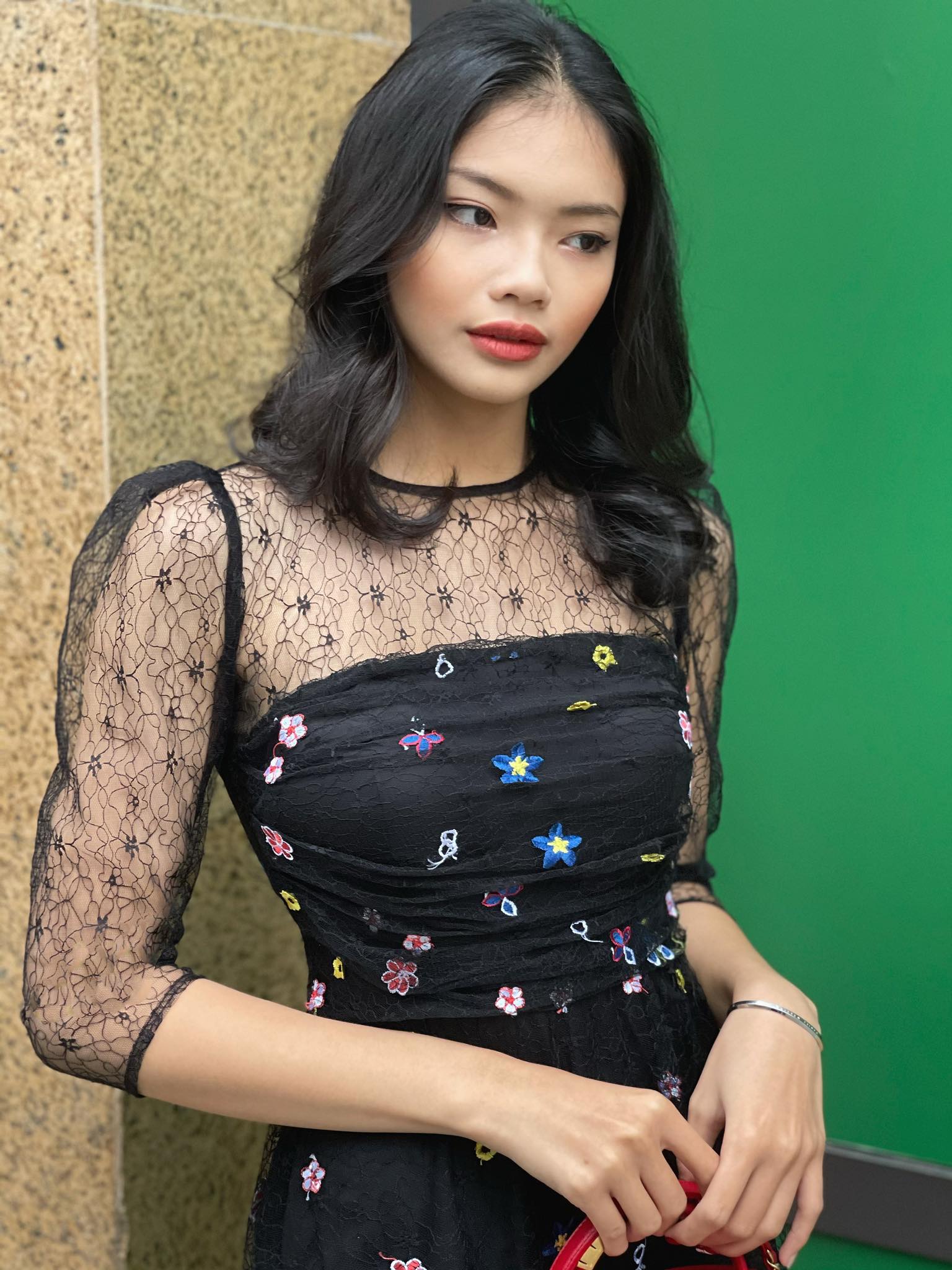 a7730693bf383edf9dd0.jpg