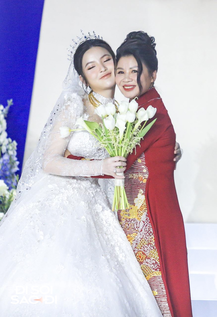 a7d0aa43012aa6c863af.jpg