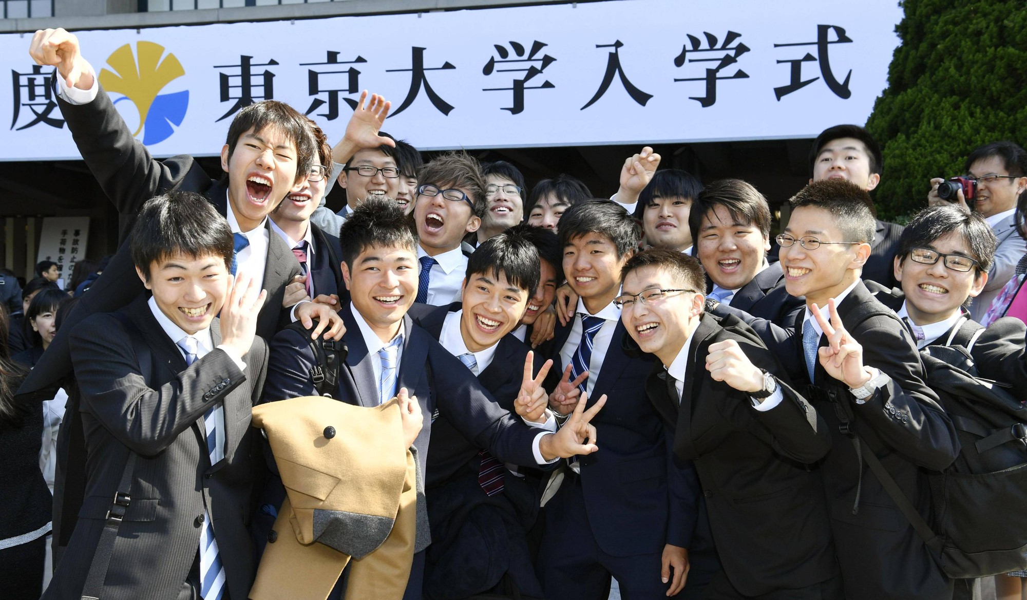 a7e555bf73396ce962d7.jpg