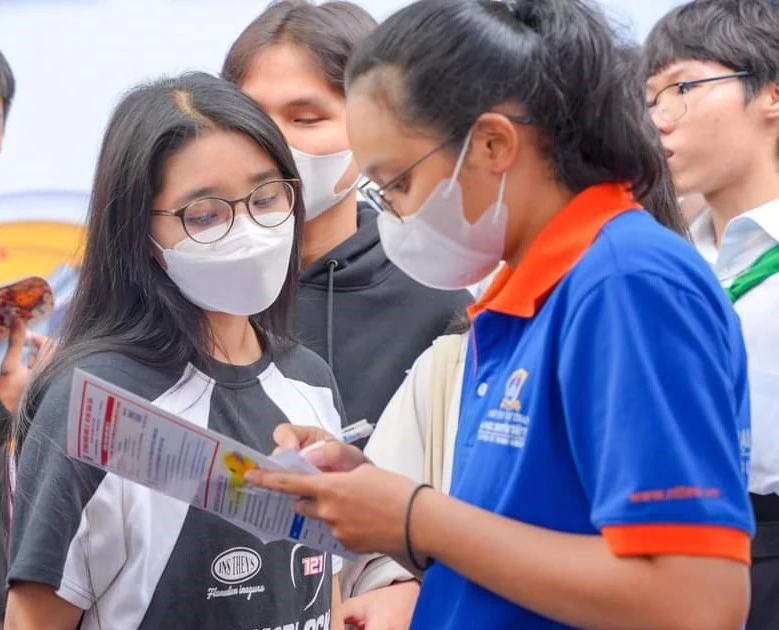 ĐH Nguyễn Tất Thành mở 2 ngành mới xịn xò, ĐH Quốc tế Hồng Bàng free 100% học phí kỳ đầu luôn nha ✨