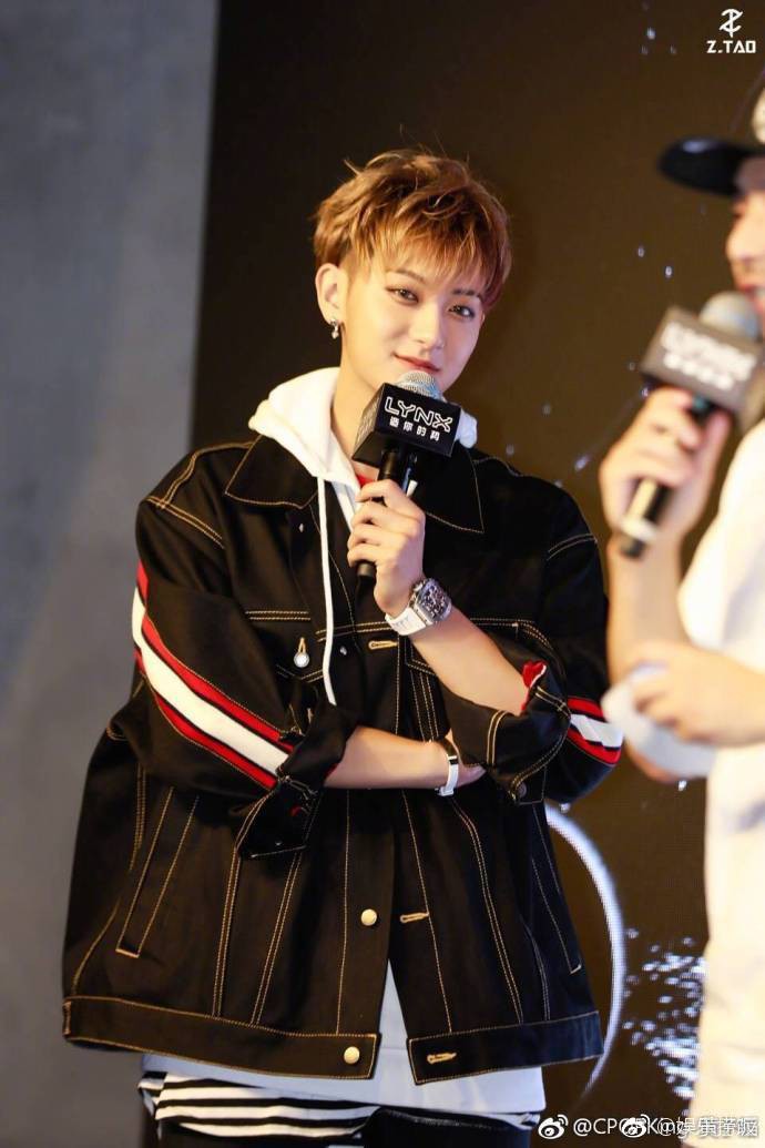 a884fa9ccda6d193407e.jpg
