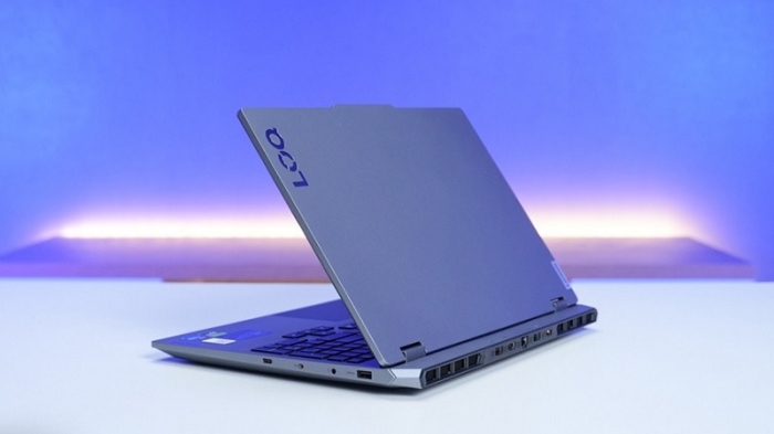 a9000bdac4f1dffcc3cd.jpg