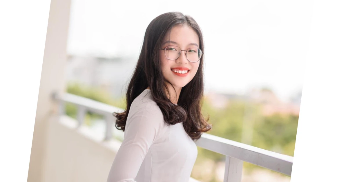 Nữ sinh Học viện Ngoại giao và hành trình "cày cuốc" để thành công