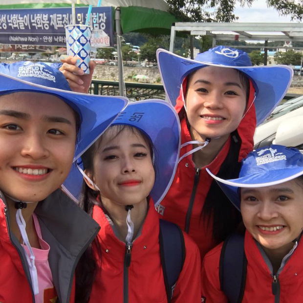 a92c61ab0cfe04ad2187.jpg