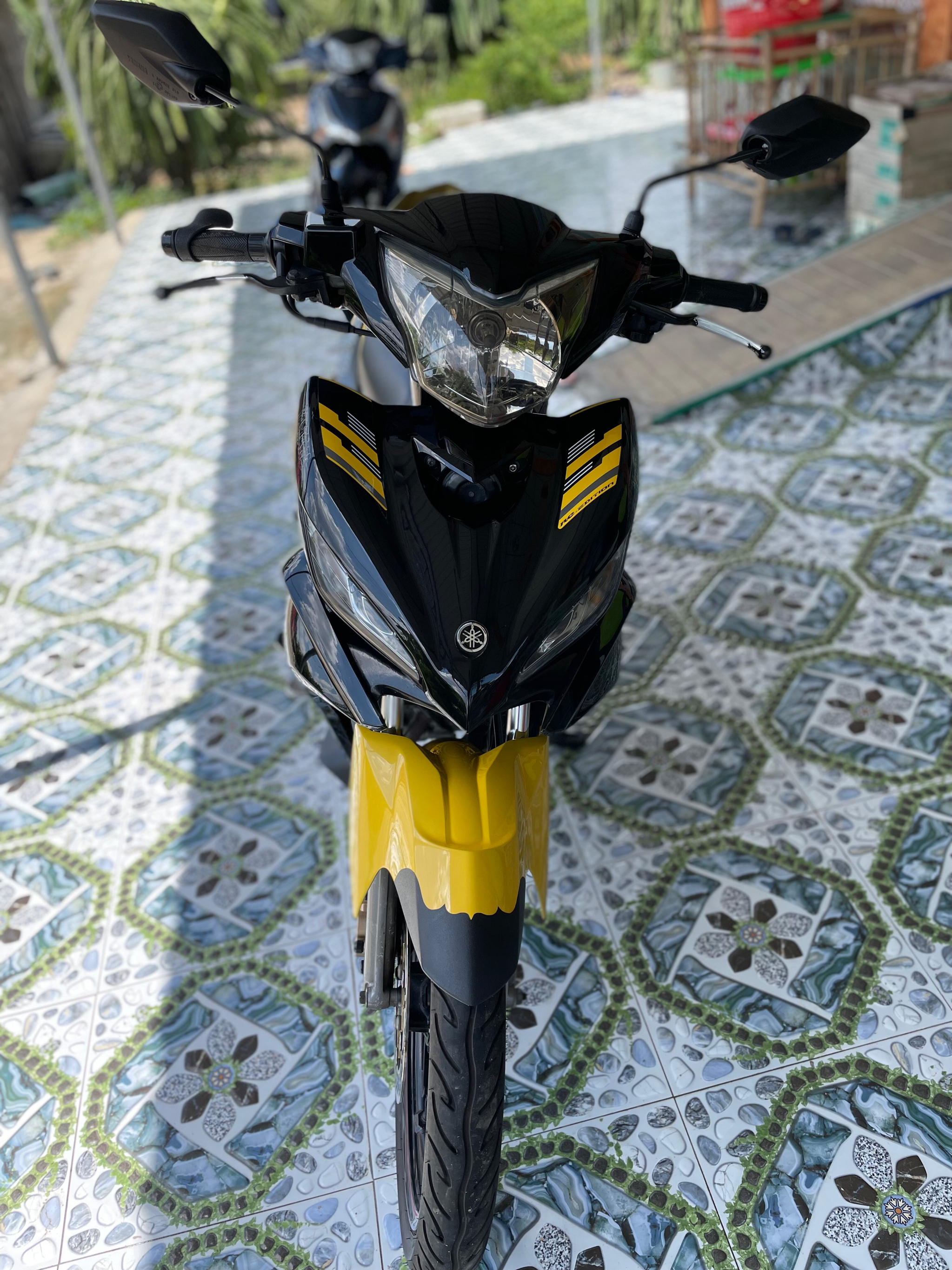 Review Exciter 2012 - Em côn tay 5 số "xịn sò" một thời có gì hay? ️
