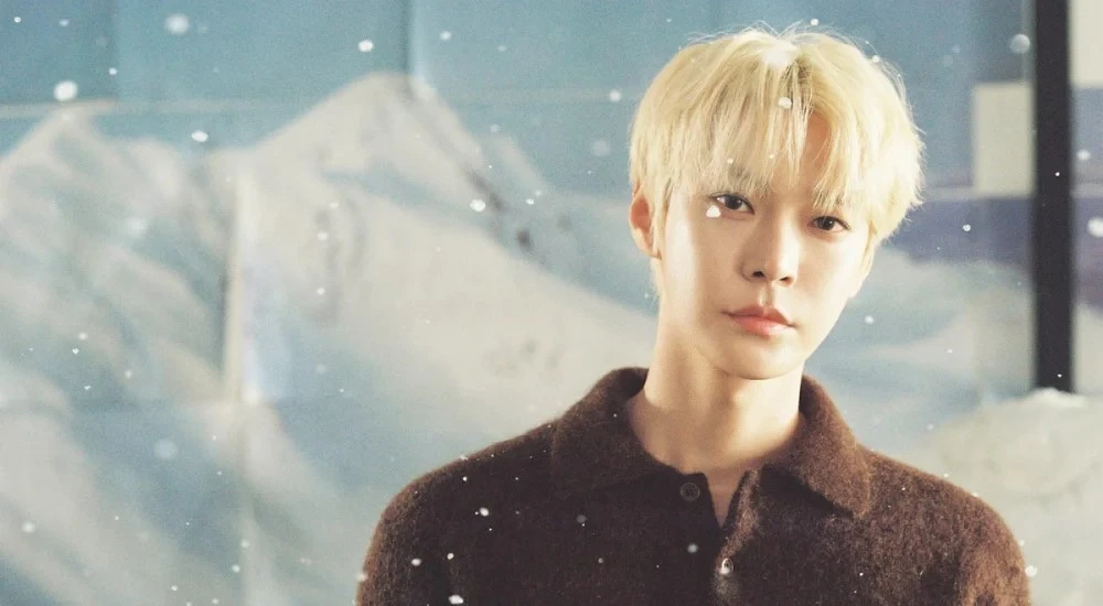 Doyoung NCT khiến fan "khóc ròng" trước ngày nhập ngũ