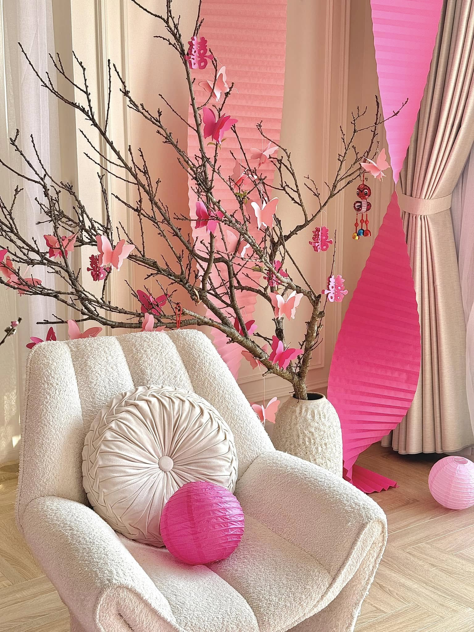 aa5d81ff6c0e42ac5c82.jpg