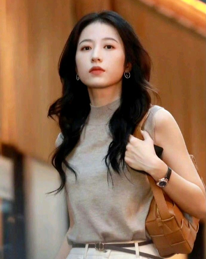 aa778b67815f48ddcfea.jpg