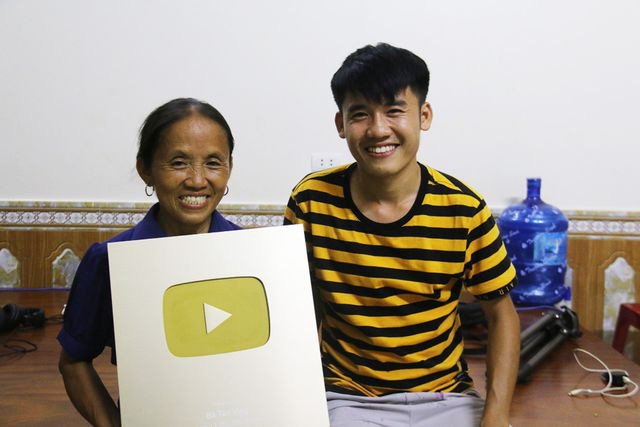 aadc410bb05486bb02c7.jpg