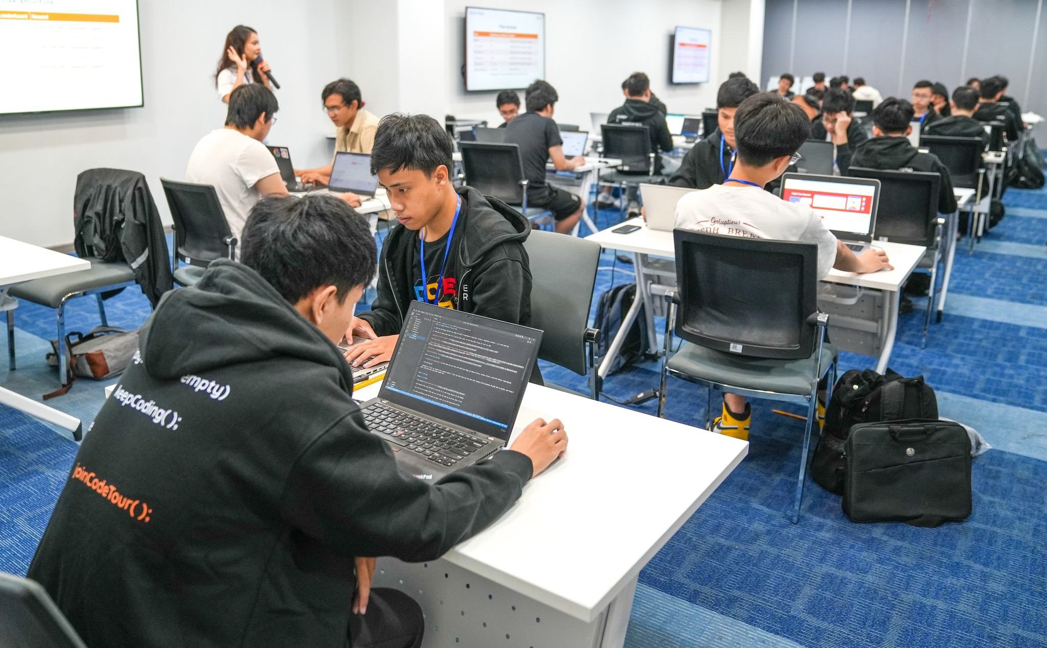Code Tour 2023 chính thức mở đăng ký - Sân chơi code "xịn xò" dành cho hội mê công nghệ