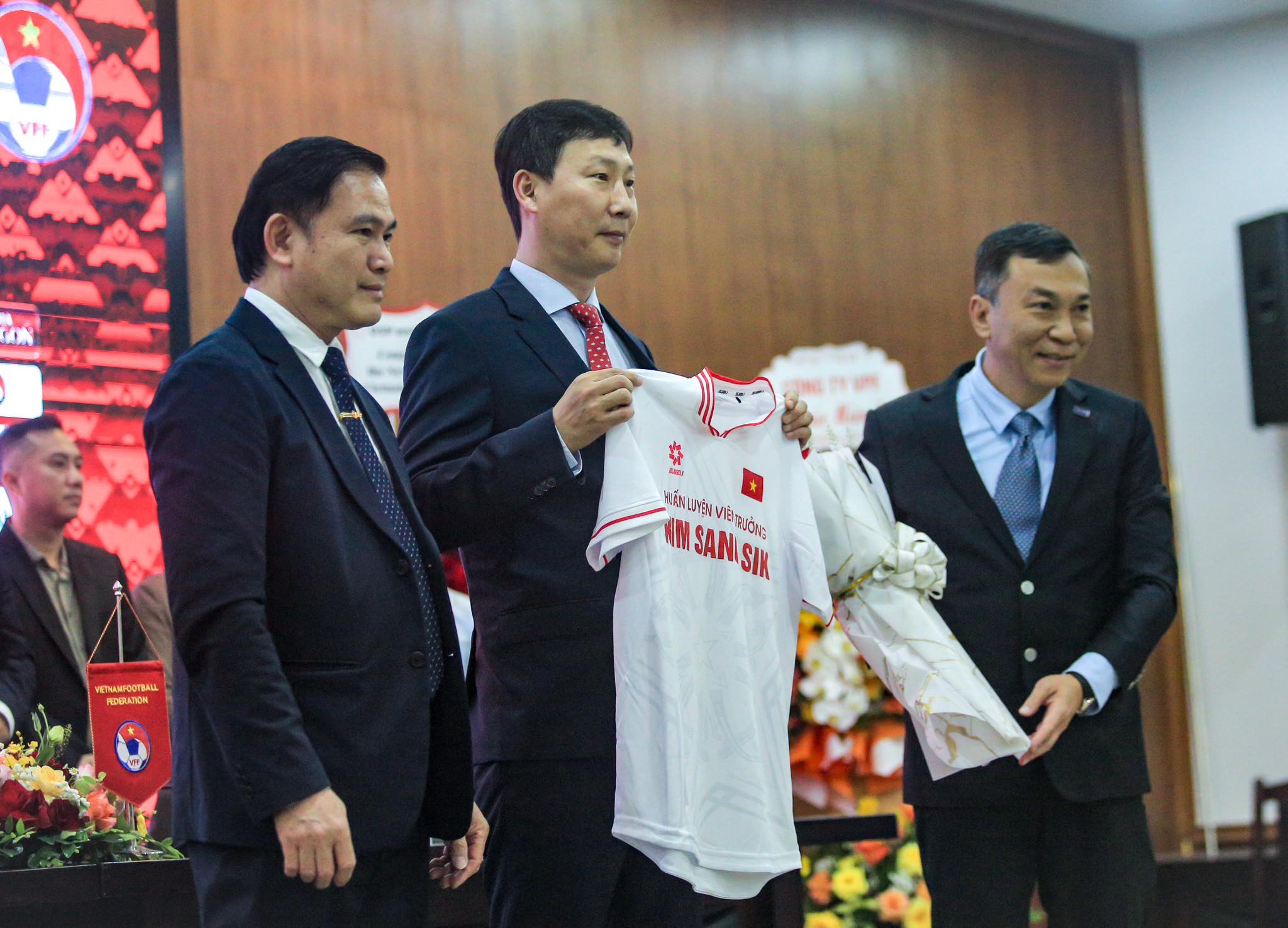 ab9b033cec0acca7724b.jpg