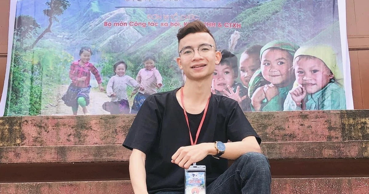 Chàng thủ lĩnh CLB kỹ năng đình đám nhất Huế đây rồi!