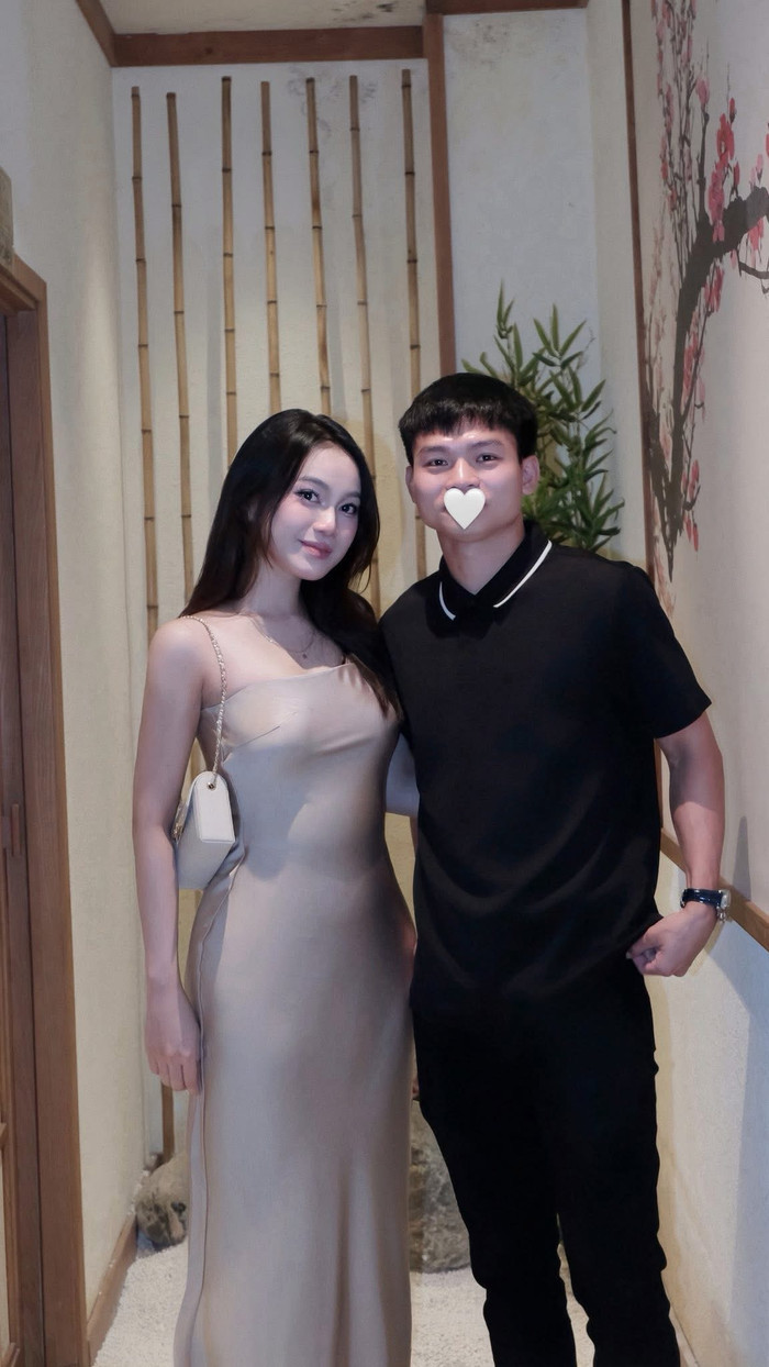 ac8b81fc9c78be32104c.jpg