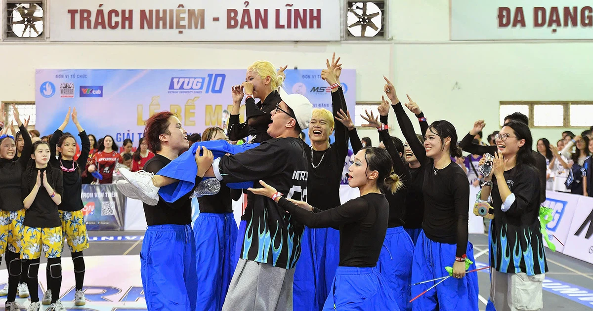 Giải Thể thao Sinh viên VUG 10 khu vực 1 cháy hết mình: Những màn solo đỉnh của chóp