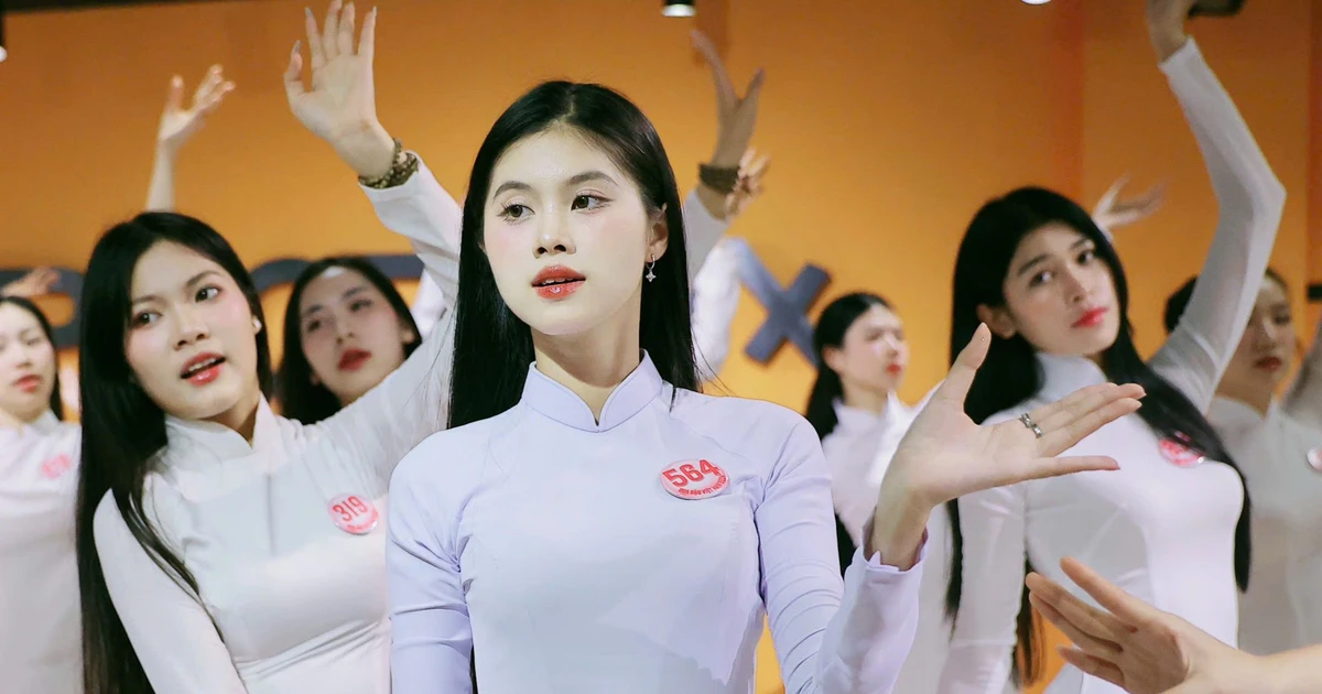 Top 41 Hoa hậu Việt Nam 2024 xinh xắn quá trời trong tà áo dài trắng tinh khôi