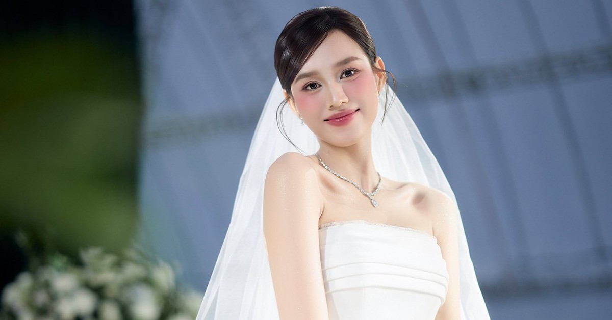 acee96cf877689a9cf60.jpg