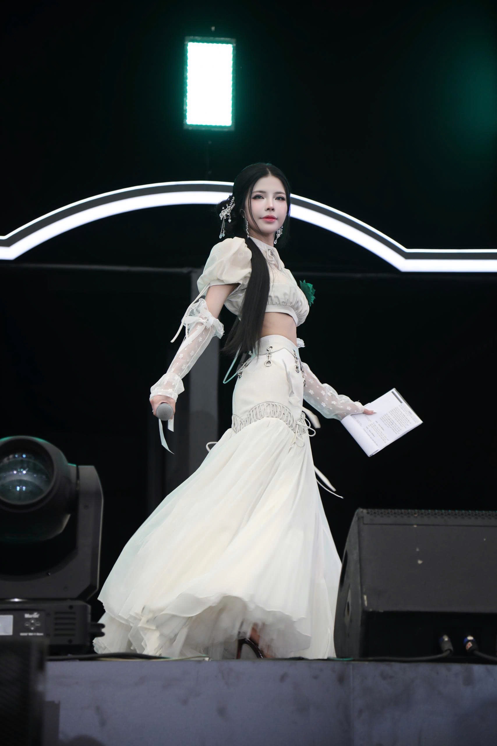 aceeb241a8f08d8358d1.jpg