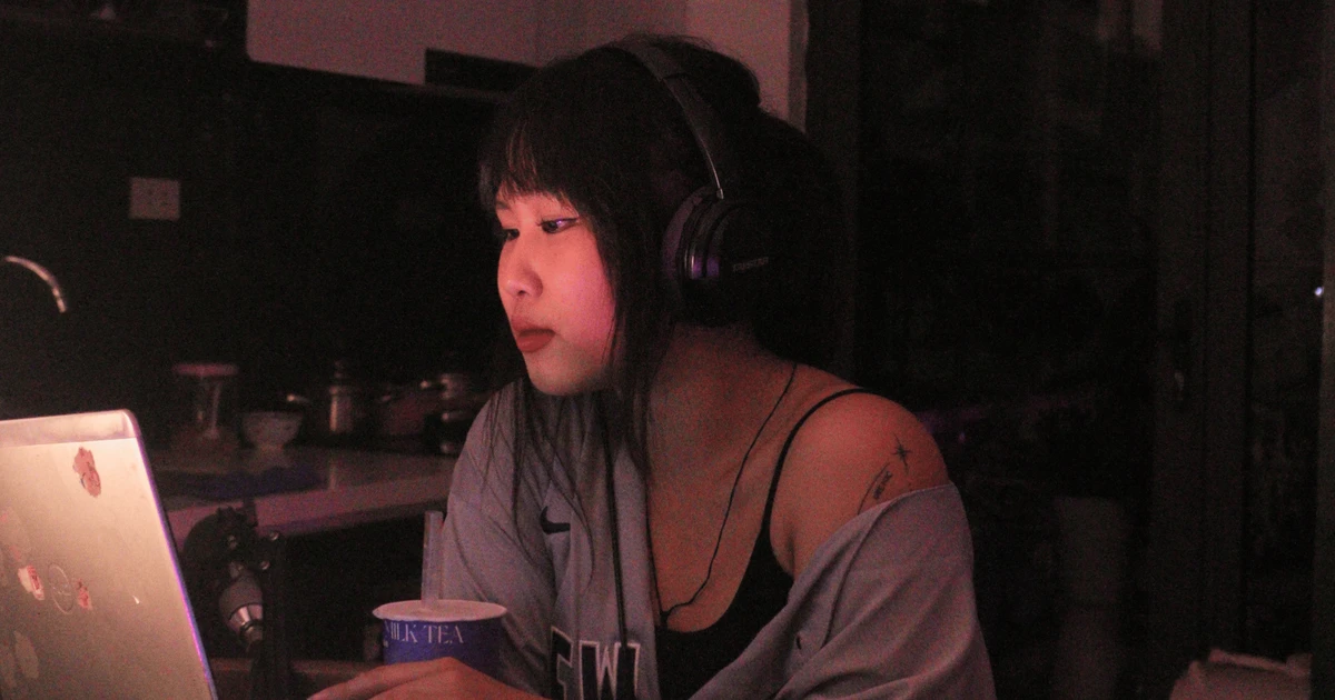 Nghệ sĩ Gen Z Vũ Đào Khánh Linh: 'Có âm nhạc, cuộc đời mình sẽ trọn vẹn hơn'