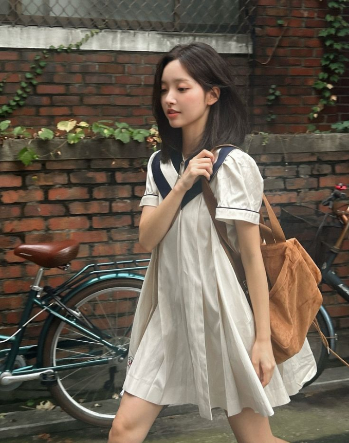 ae302179bb7a1185a5c8.jpg