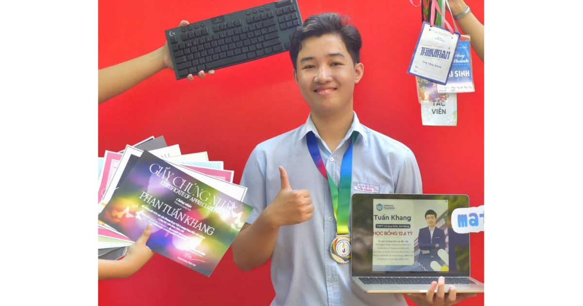 Gen Z chuyên Tin tài năng ẵm cả núi học bổng tỷ đồng ở tuổi 18 ✨