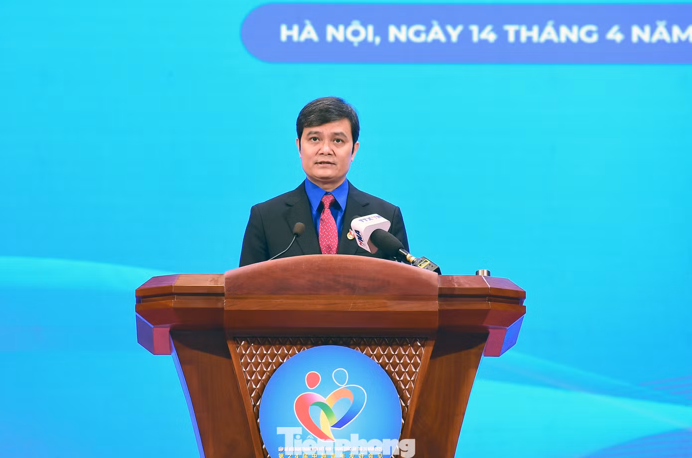 af2fb3d90d7e90cec69f.jpg