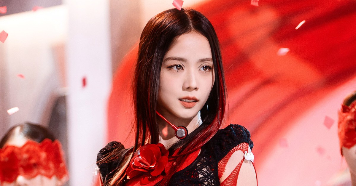 Sự nghiệp trăm tỷ của Jisoo BLACKPINK: Visual đỉnh nhất nhóm nữ toàn cầu nhưng vẫn bị chê thiếu tài năng sau 10 năm debut