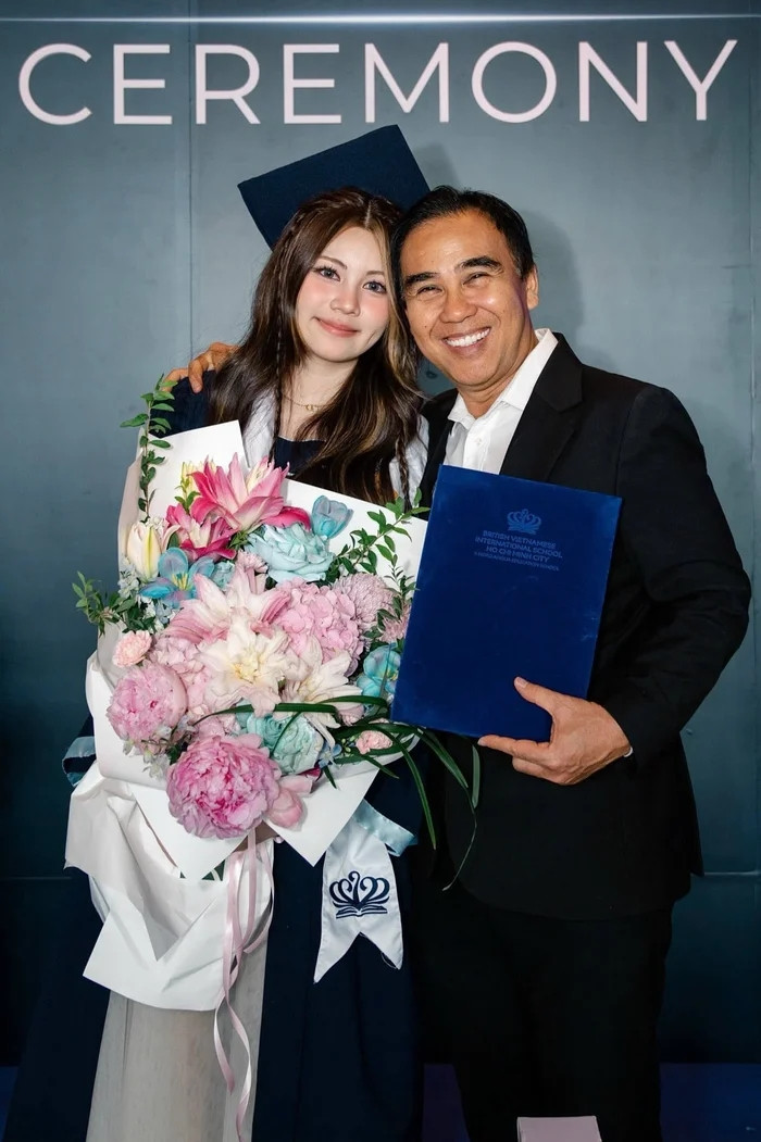 af54245b73270d19b6b4.jpg