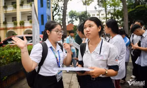 af718e880d72d18a6b9a.jpg